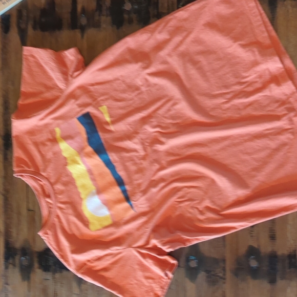 Goodfellow & Co Other - Goodfellow Graphics Tee. Sz L